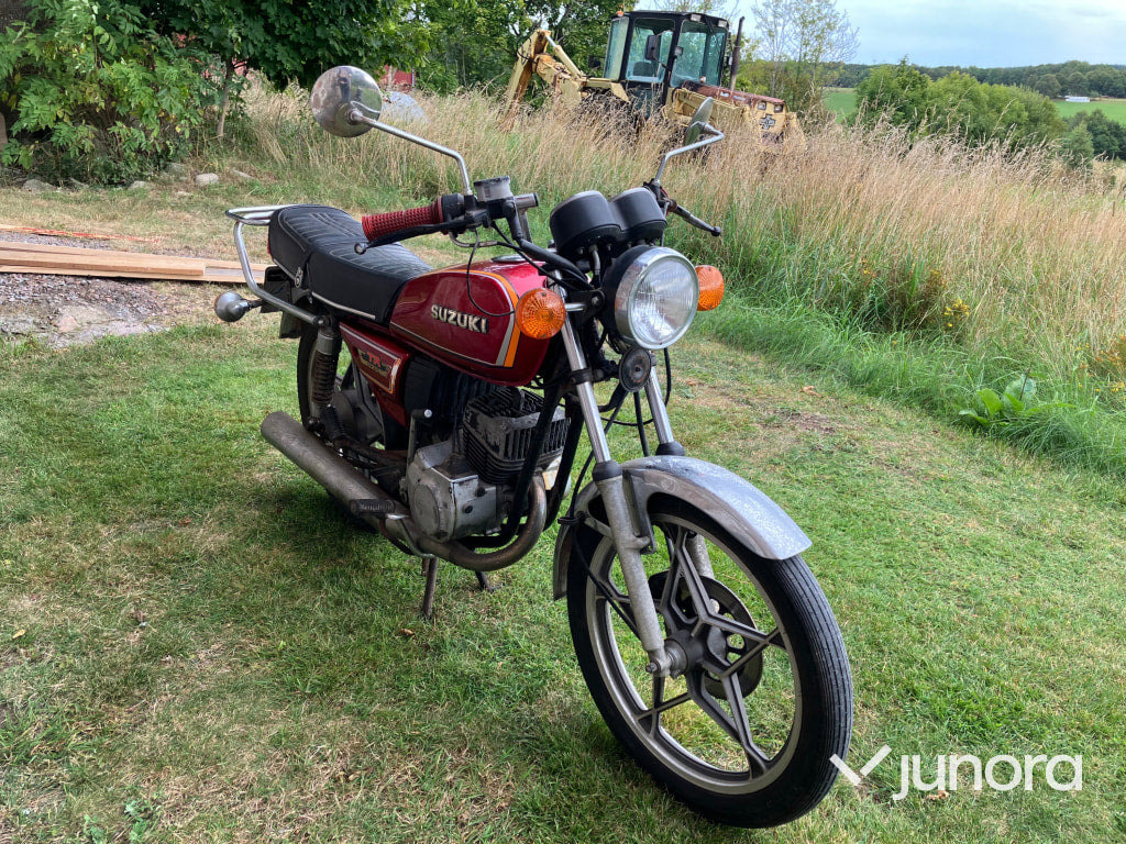 Moped och Motorcyklar - Motocykl: obrázek 3 Moped och Motorcyklar - Motocykl: obrázek 3