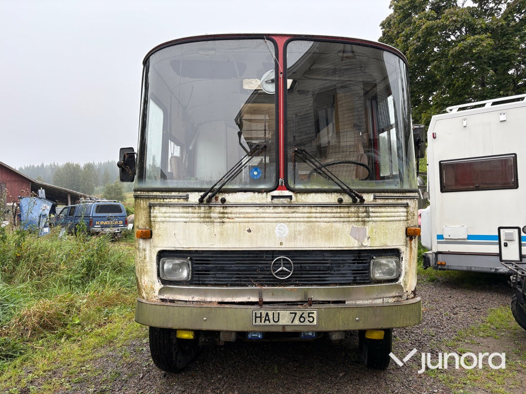 Husbuss Mercedes 913 - Obytný vůz: obrázek 2 Husbuss Mercedes 913 - Obytný vůz: obrázek 2