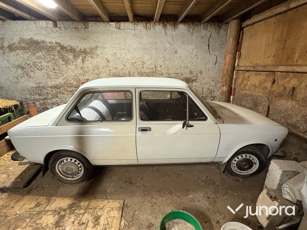 Personbil - Fiat 128 Berlina - Osobní auto: obrázek 4 Personbil - Fiat 128 Berlina - Osobní auto: obrázek 4