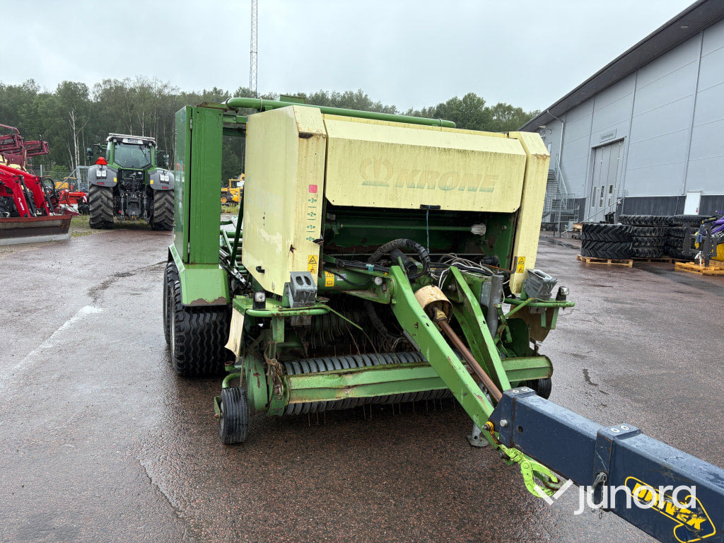 Rundbalspress Krone COMBI PACK 1250 - Samonakládací vůz: obrázek 2 Rundbalspress Krone COMBI PACK 1250 - Samonakládací vůz: obrázek 2