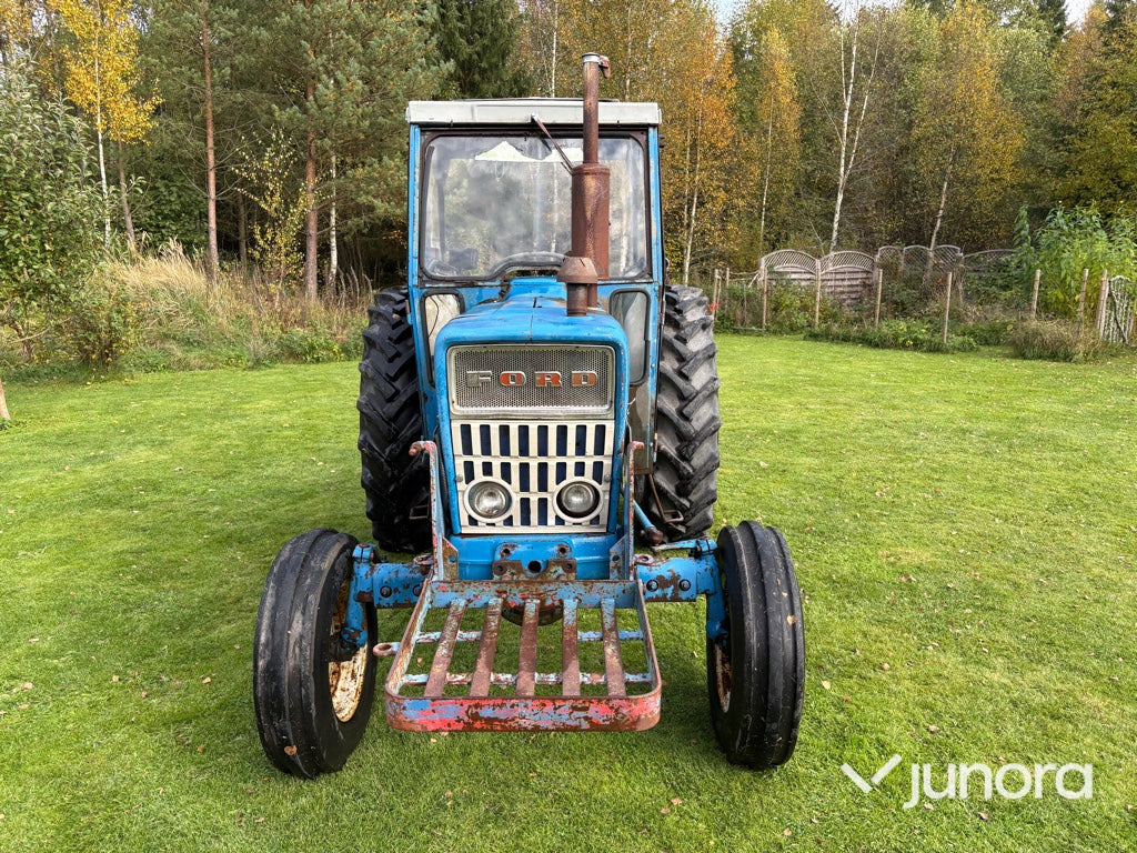 Traktor - Ford 4000 - Traktor: obrázek 5 Traktor - Ford 4000 - Traktor: obrázek 5