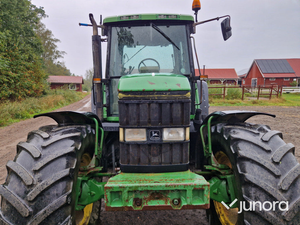 Traktor John Deere 6900 - Traktor: obrázek 2 Traktor John Deere 6900 - Traktor: obrázek 2