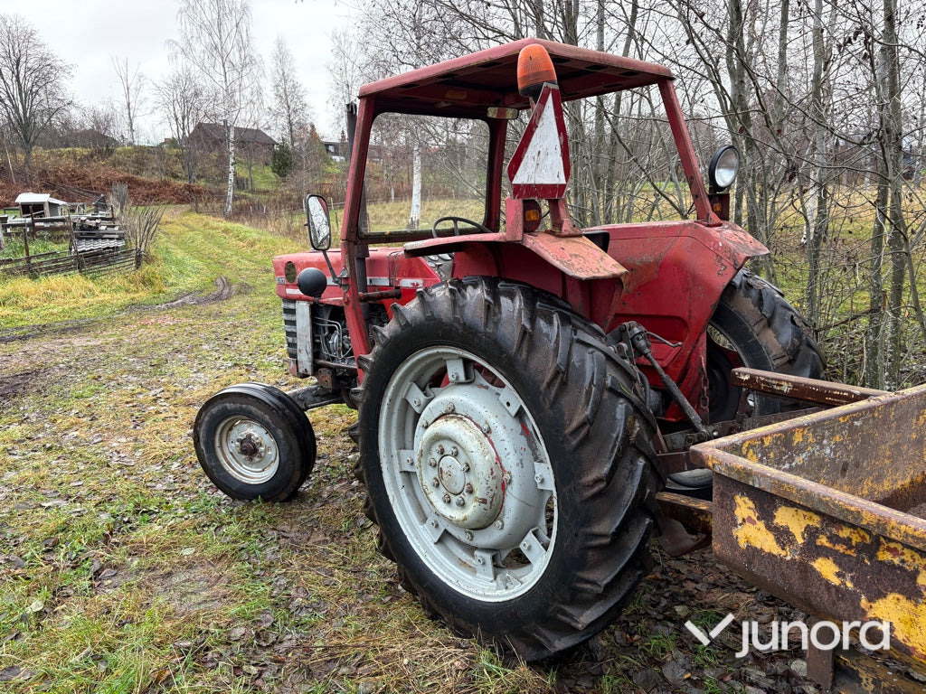 Traktor - Massey Ferguson 165 - Traktor: obrázek 5 Traktor - Massey Ferguson 165 - Traktor: obrázek 5