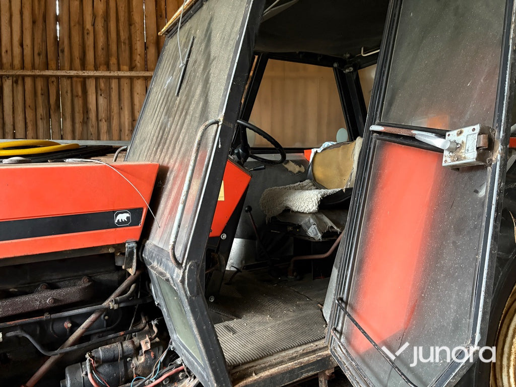 Traktor Traktor - Ursus 385 DE LUXE: obrázek 10