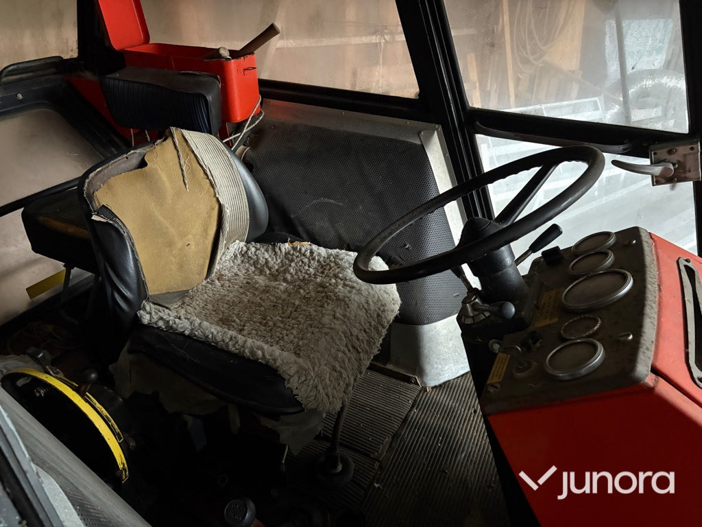 Traktor Traktor - Ursus 385 DE LUXE: obrázek 15