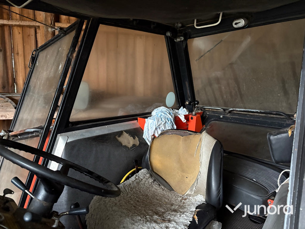 Traktor Traktor - Ursus 385 DE LUXE: obrázek 14