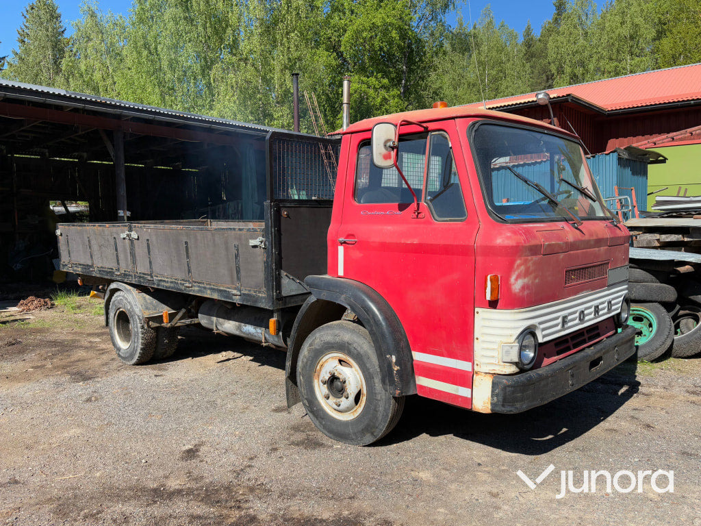 Veteranlastbil - Ford, D 550 Custom Cab - Nákladní automobil valníkový/ Plošinový: obrázek 1 Veteranlastbil - Ford, D 550 Custom Cab - Nákladní automobil valníkový/ Plošinový: obrázek 1