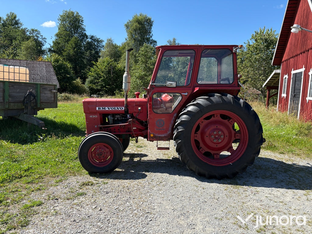 Volvo BM 430 - Traktor: obrázek 5 Volvo BM 430 - Traktor: obrázek 5