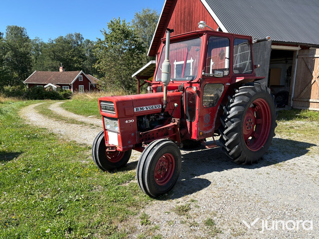 Volvo BM 430 - Traktor: obrázek 1 Volvo BM 430 - Traktor: obrázek 1