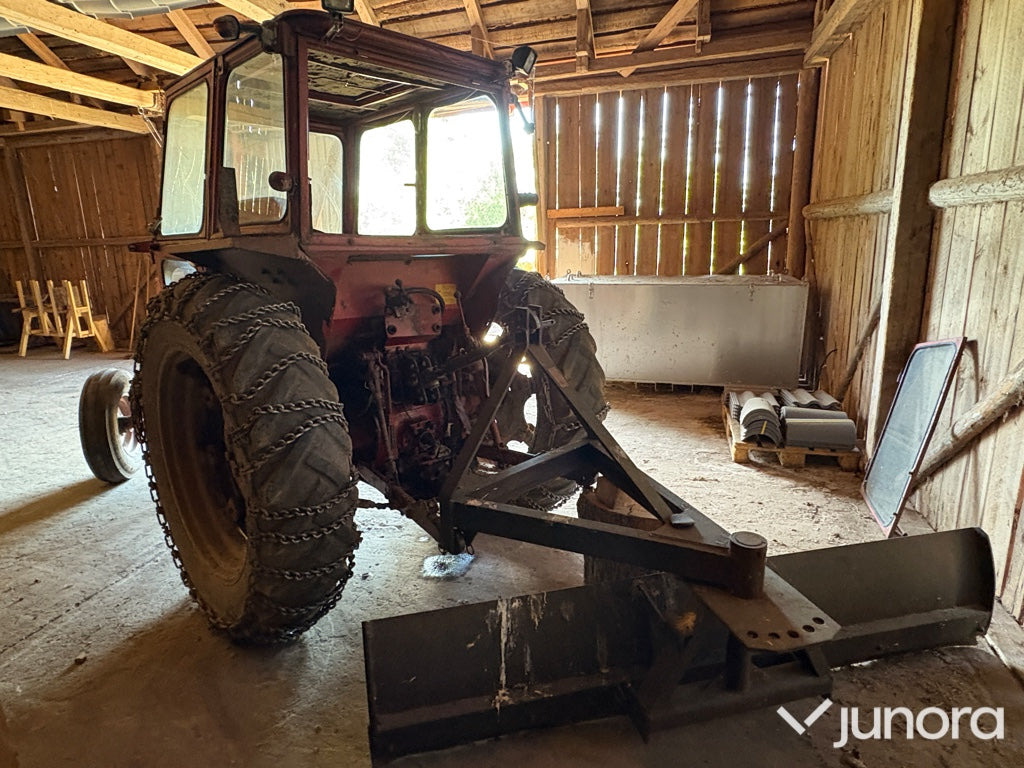 Volvo BM 430 - Traktor: obrázek 5 Volvo BM 430 - Traktor: obrázek 5