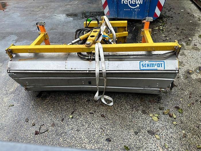 Aebi-Schmidt VKS 22-H - Zametač: obrázek 2 Aebi-Schmidt VKS 22-H - Zametač: obrázek 2