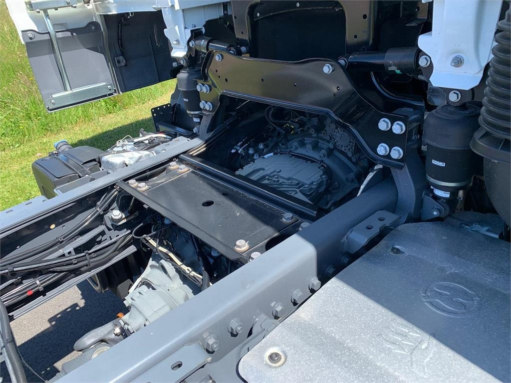 DAF XF 430 FAW 8x4*4 Tridem - Ramenový nosič kontajnerov: obrázek 5 DAF XF 430 FAW 8x4*4 Tridem - Ramenový nosič kontajnerov: obrázek 5