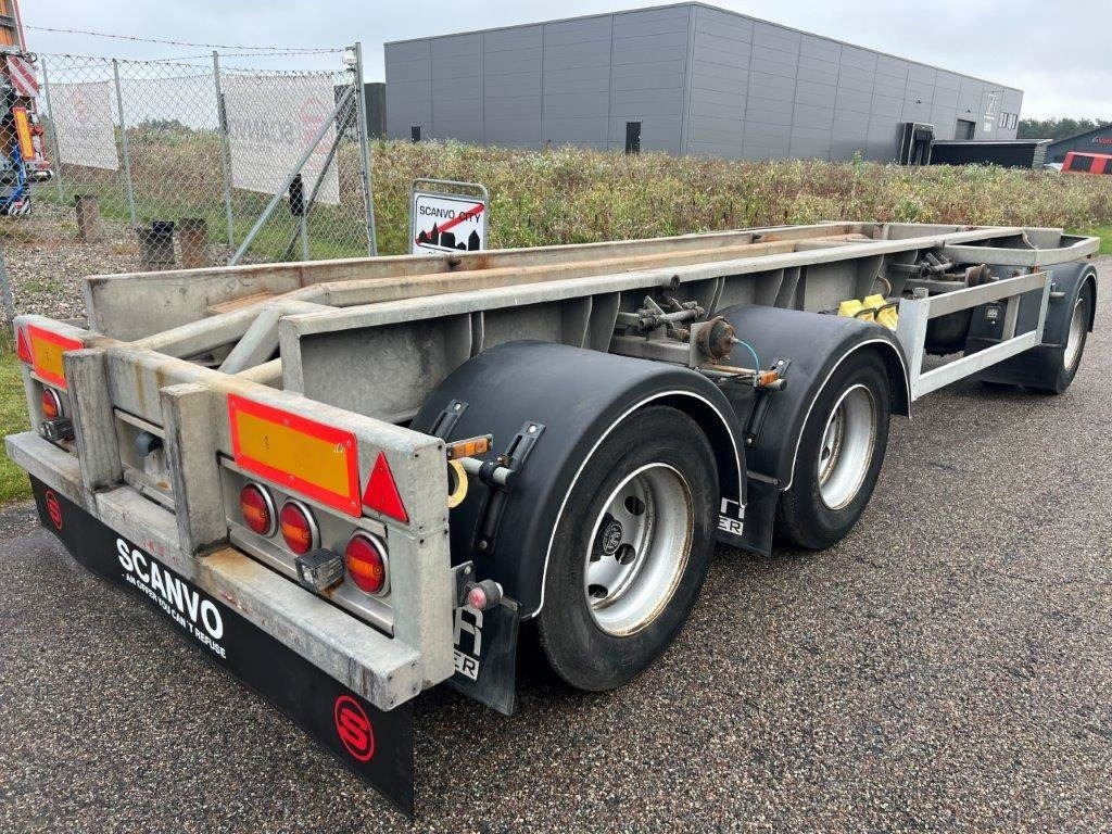HFR PO 24 3 akslet container hænger uden tip - Hákový/ Ramenový nosič přívěs: obrázek 1 HFR PO 24 3 akslet container hænger uden tip - Hákový/ Ramenový nosič přívěs: obrázek 1