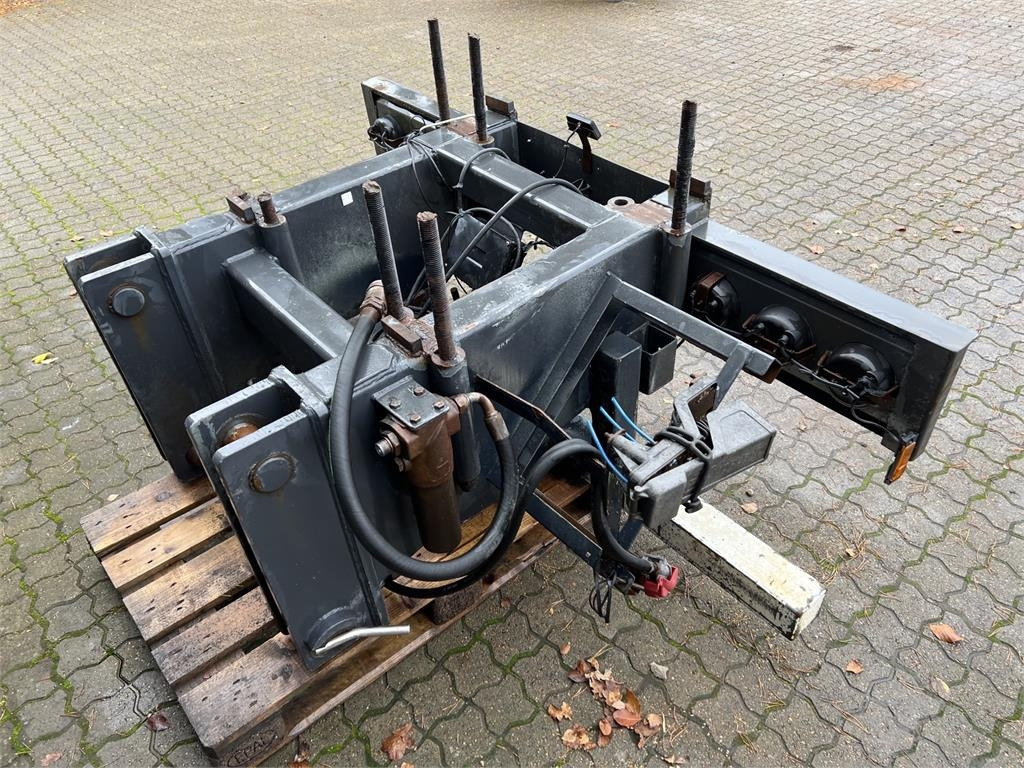 HMF 20 T-M Kran konsol med træk travers - Karoserie a exteriér pro Nákladní auto: obrázek 5 HMF 20 T-M Kran konsol med træk travers - Karoserie a exteriér pro Nákladní auto: obrázek 5