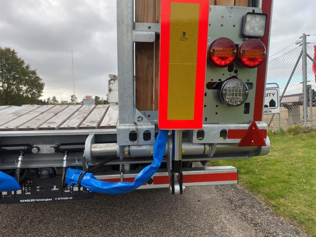 Hangler DTS-H 300 3 akslet hænger med ramper - Podvalníkový přívěs: obrázek 5 Hangler DTS-H 300 3 akslet hænger med ramper - Podvalníkový přívěs: obrázek 5