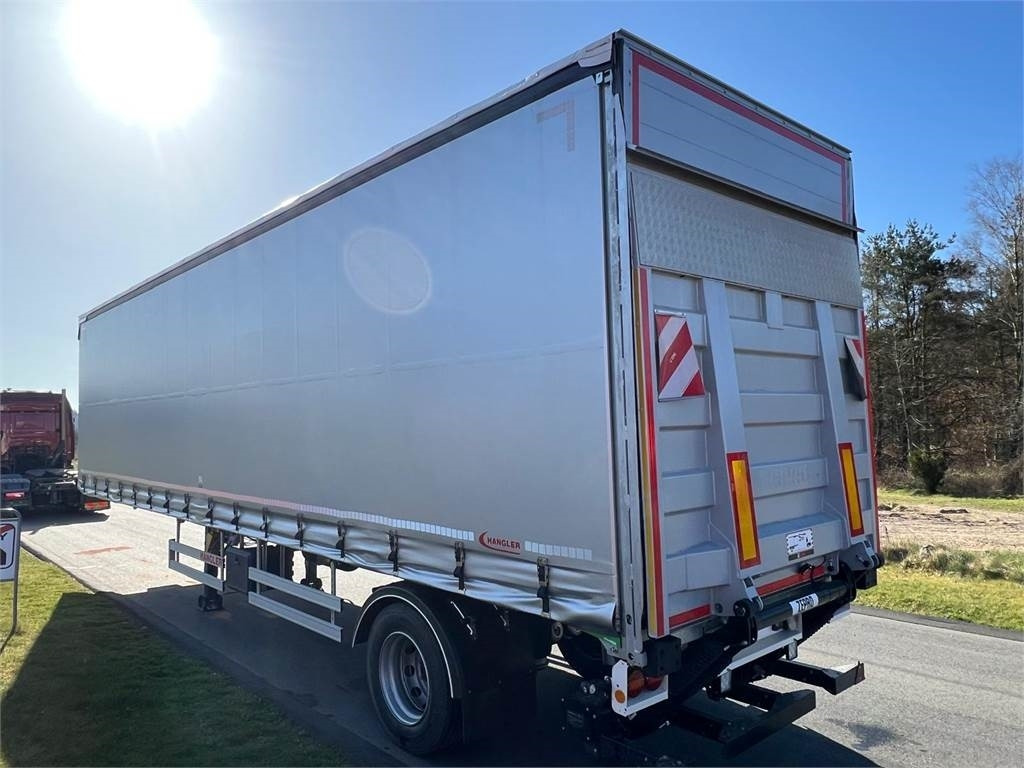 Hangler SES-H 250 RoadRunner RH 140 27-pallers - Gardintra - Plachtový návěs: obrázek 2 Hangler SES-H 250 RoadRunner RH 140 27-pallers - Gardintra - Plachtový návěs: obrázek 2