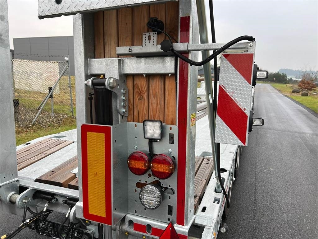 Hangler SVS-H 620 T 4 akslet galvaniseret - Podvalníkový návěs: obrázek 4 Hangler SVS-H 620 T 4 akslet galvaniseret - Podvalníkový návěs: obrázek 4