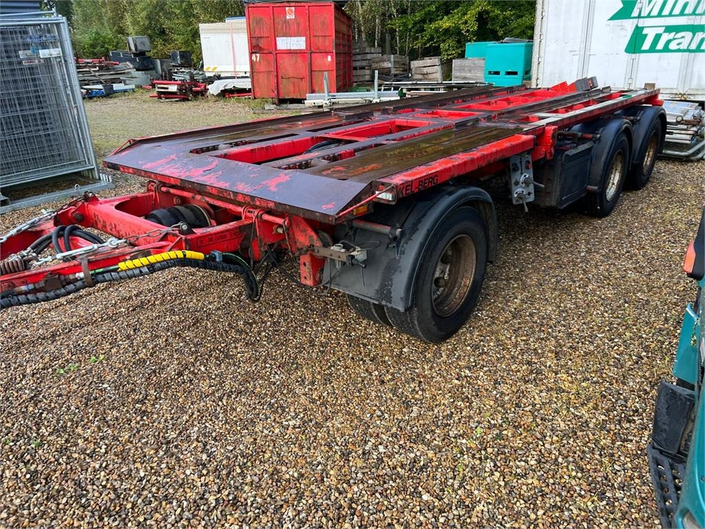 Kel-Berg D24B3 6,0 - 6,5 mtr. containere - Hákový/ Ramenový nosič přívěs: obrázek 3 Kel-Berg D24B3 6,0 - 6,5 mtr. containere - Hákový/ Ramenový nosič přívěs: obrázek 3