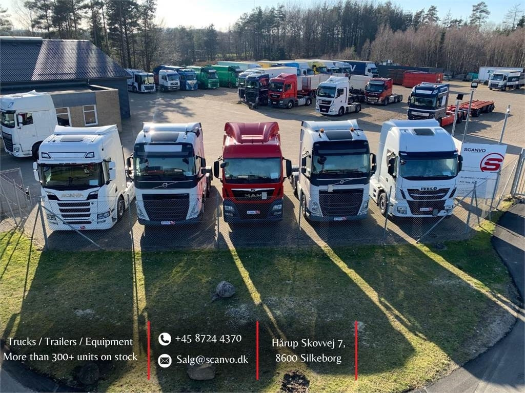 Mercedes-Benz Antos 2533 L - Skříňový nákladní auto: obrázek 4 Mercedes-Benz Antos 2533 L - Skříňový nákladní auto: obrázek 4