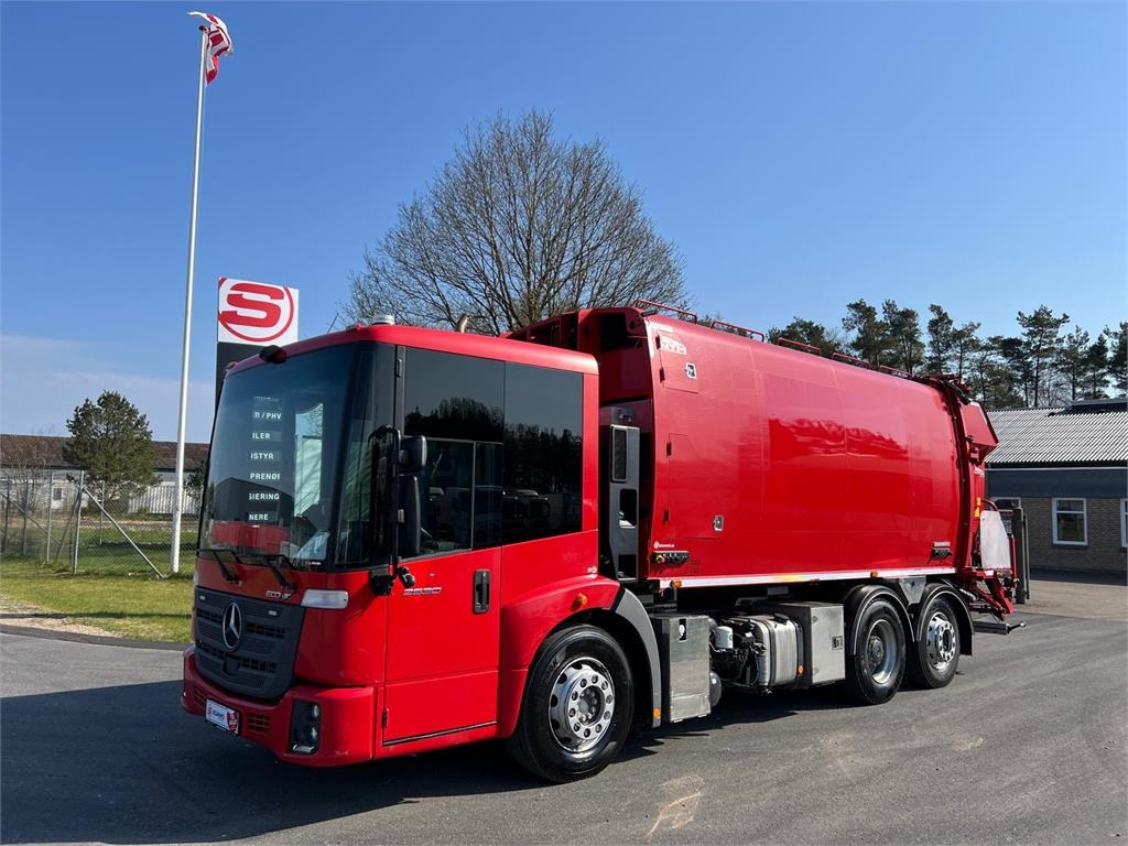 Mercedes-Benz Econic 2630L ENA 4 kammer NTM - Vůz na odvoz odpadků: obrázek 2 Mercedes-Benz Econic 2630L ENA 4 kammer NTM - Vůz na odvoz odpadků: obrázek 2