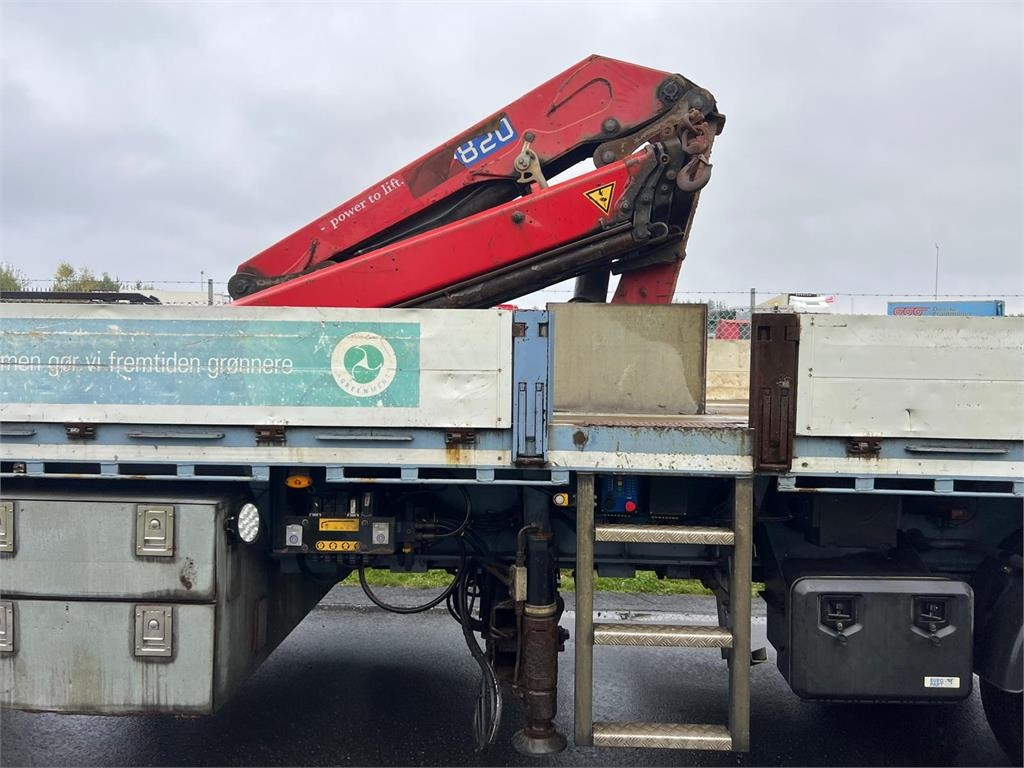 Leci 13,6 mtr. HMF 1820K3 - Návěs: obrázek 3 Leci 13,6 mtr. HMF 1820K3 - Návěs: obrázek 3