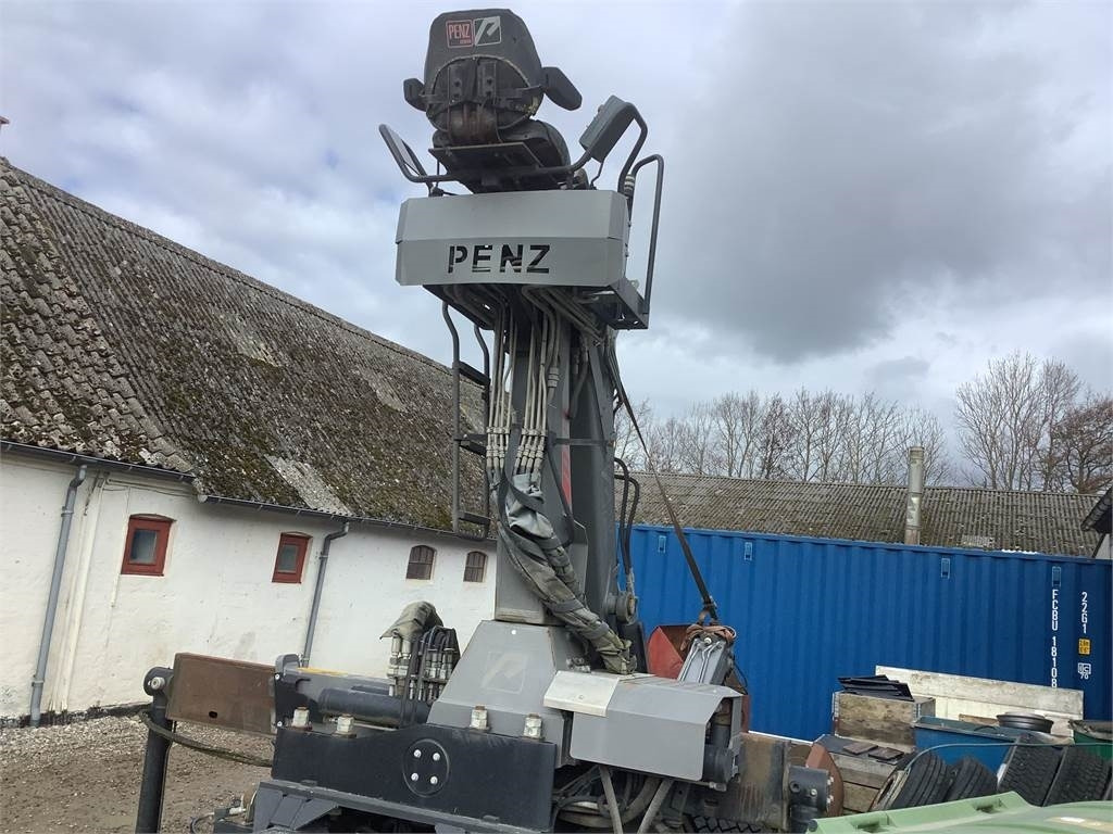 Penz 15Z9.50 kran på aftagelig konsol - Hydraulická ruka pro Nákladní auto: obrázek 1 Penz 15Z9.50 kran på aftagelig konsol - Hydraulická ruka pro Nákladní auto: obrázek 1
