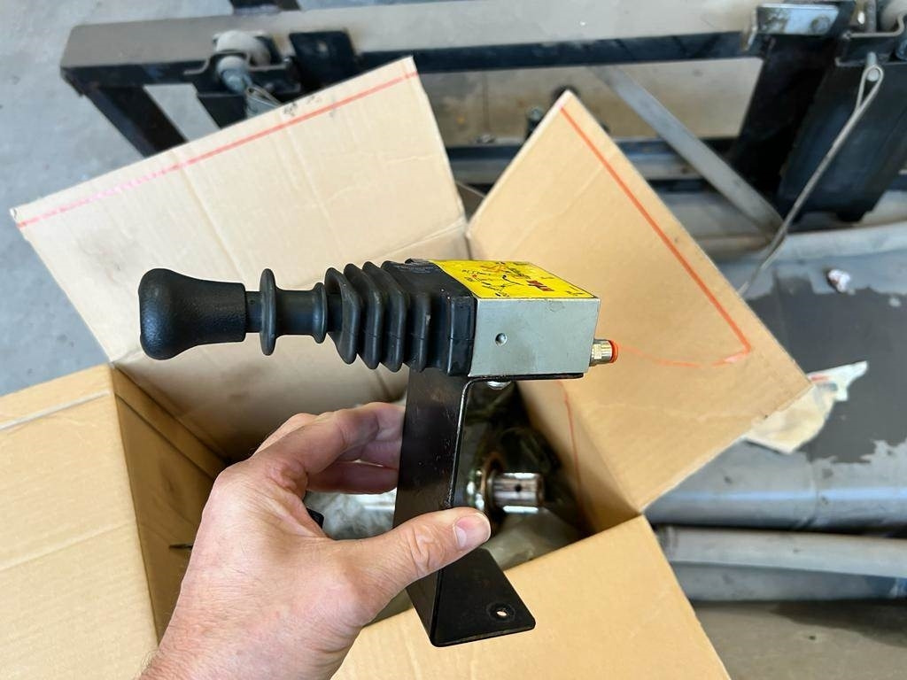 Scania komplet kit HYVA 252 ltr tank - pto - styring - Hydraulika pro Nákladní auto: obrázek 3 Scania komplet kit HYVA 252 ltr tank - pto - styring - Hydraulika pro Nákladní auto: obrázek 3