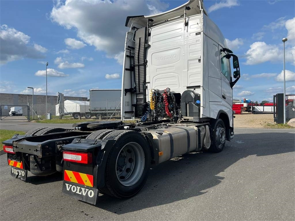 Volvo FH460 4x2 x-low mega - Tahač: obrázek 3 Volvo FH460 4x2 x-low mega - Tahač: obrázek 3