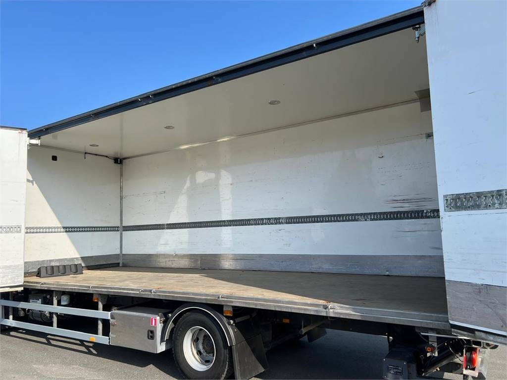 Volvo FL 16 ton 250HK - Skříňový nákladní auto: obrázek 4 Volvo FL 16 ton 250HK - Skříňový nákladní auto: obrázek 4