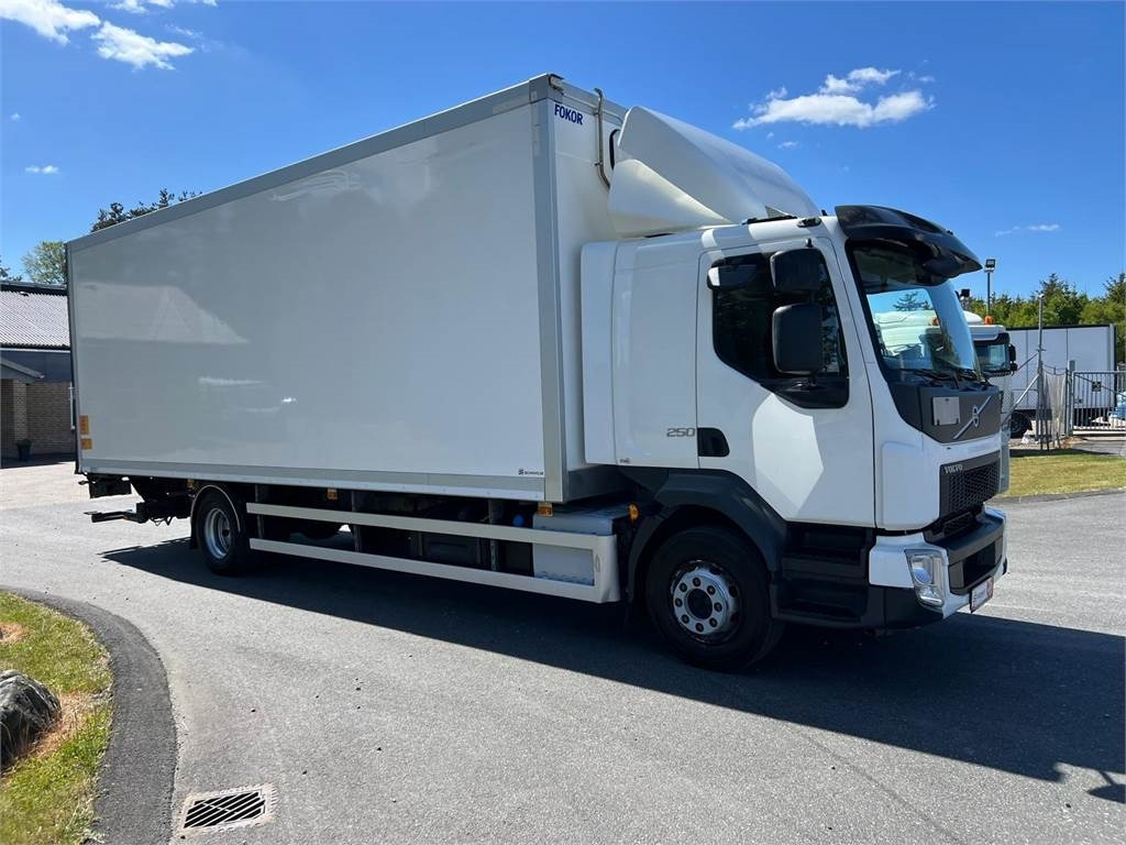 Volvo FL 16 ton 250HK - Skříňový nákladní auto: obrázek 3 Volvo FL 16 ton 250HK - Skříňový nákladní auto: obrázek 3