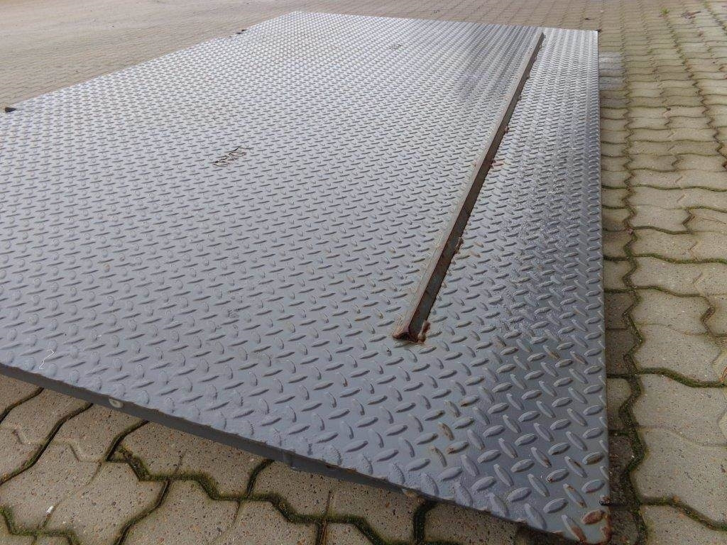 Zepro Z150-135MA liftplade - Zvedací plošina: obrázek 2 Zepro Z150-135MA liftplade - Zvedací plošina: obrázek 2