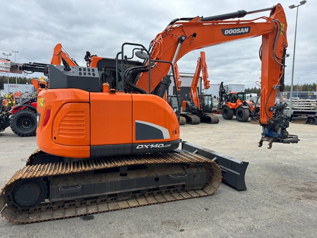 Pásové rýpadlo Doosan DX 140 LCR-5 Pyörittäjällä: obrázek 6