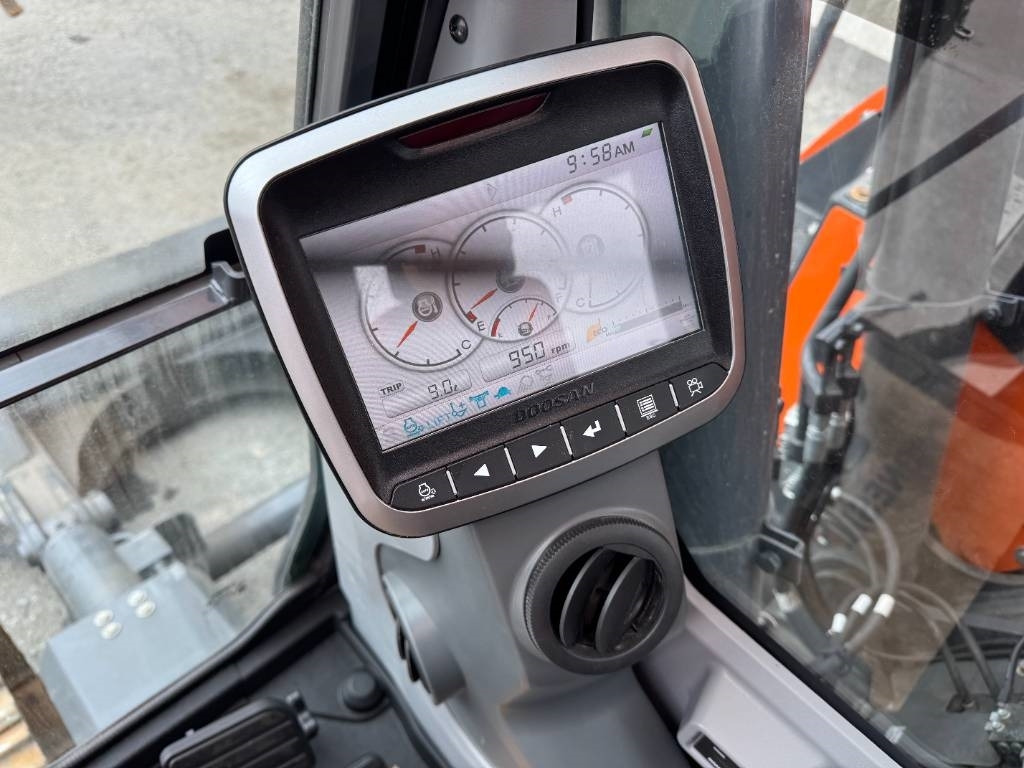 Pásové rýpadlo Doosan DX 140 LCR-5 Pyörittäjällä: obrázek 13