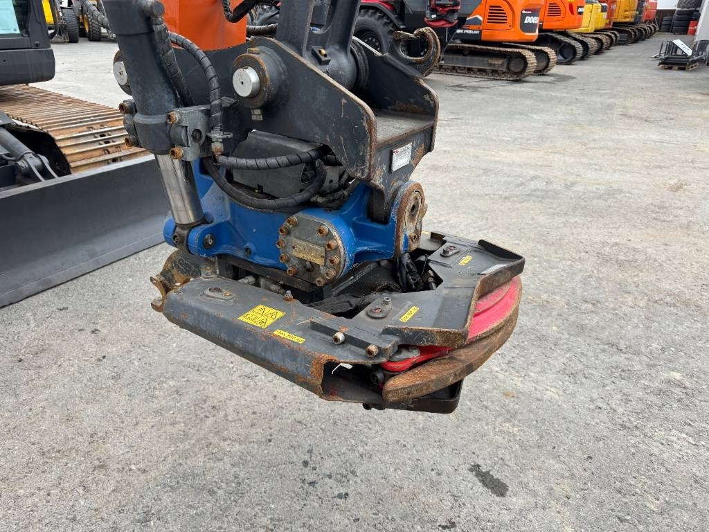Pásové rýpadlo Doosan DX 140 LCR-5 Pyörittäjällä: obrázek 8