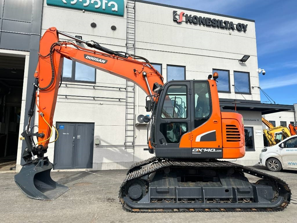 Doosan DX 140 LCR-5 metsäalusta - Pásové rýpadlo: obrázek 1 Doosan DX 140 LCR-5 metsäalusta - Pásové rýpadlo: obrázek 1
