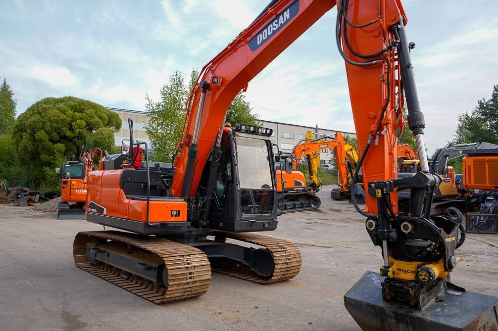 Doosan DX140LC-5 EPS ENGCON - Pásové rýpadlo: obrázek 5 Doosan DX140LC-5 EPS ENGCON - Pásové rýpadlo: obrázek 5