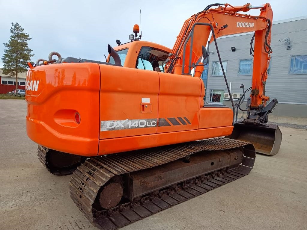 Doosan DX140LC KALLISTAJA+PYÖRITTÄJÄ - Pásové rýpadlo: obrázek 5 Doosan DX140LC KALLISTAJA+PYÖRITTÄJÄ - Pásové rýpadlo: obrázek 5