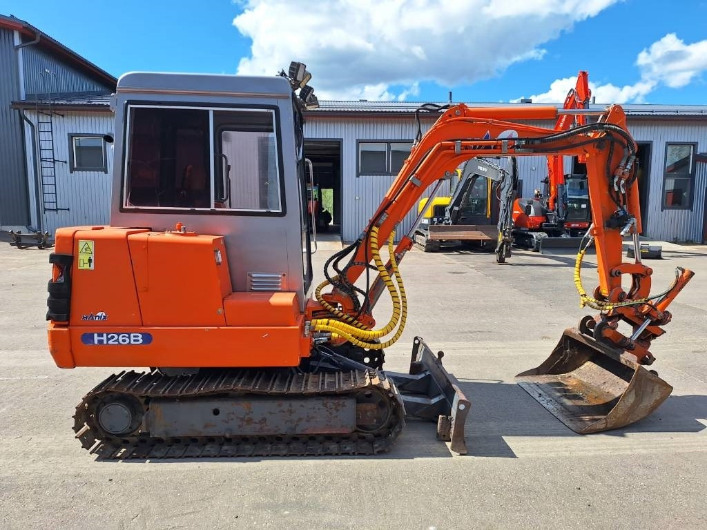 Hanix MYYTY! SOLD! N260-2 KALLISTAJALLA - Mini rýpadlo: obrázek 3 Hanix MYYTY! SOLD! N260-2 KALLISTAJALLA - Mini rýpadlo: obrázek 3