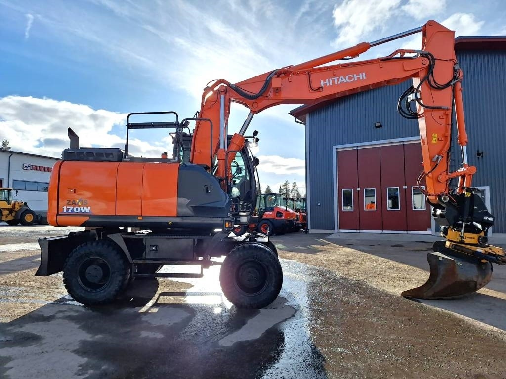 Hitachi MYYTY! SOLD! ZX170W-6 HUIPPUVARUSTEET - Kolesové rýpadlo: obrázek 5 Hitachi MYYTY! SOLD! ZX170W-6 HUIPPUVARUSTEET - Kolesové rýpadlo: obrázek 5