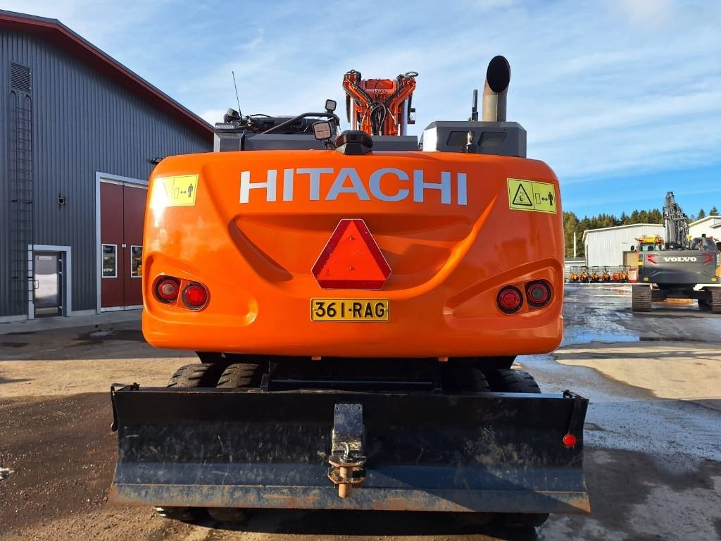 Hitachi MYYTY! SOLD! ZX170W-6 HUIPPUVARUSTEET - Kolesové rýpadlo: obrázek 3 Hitachi MYYTY! SOLD! ZX170W-6 HUIPPUVARUSTEET - Kolesové rýpadlo: obrázek 3