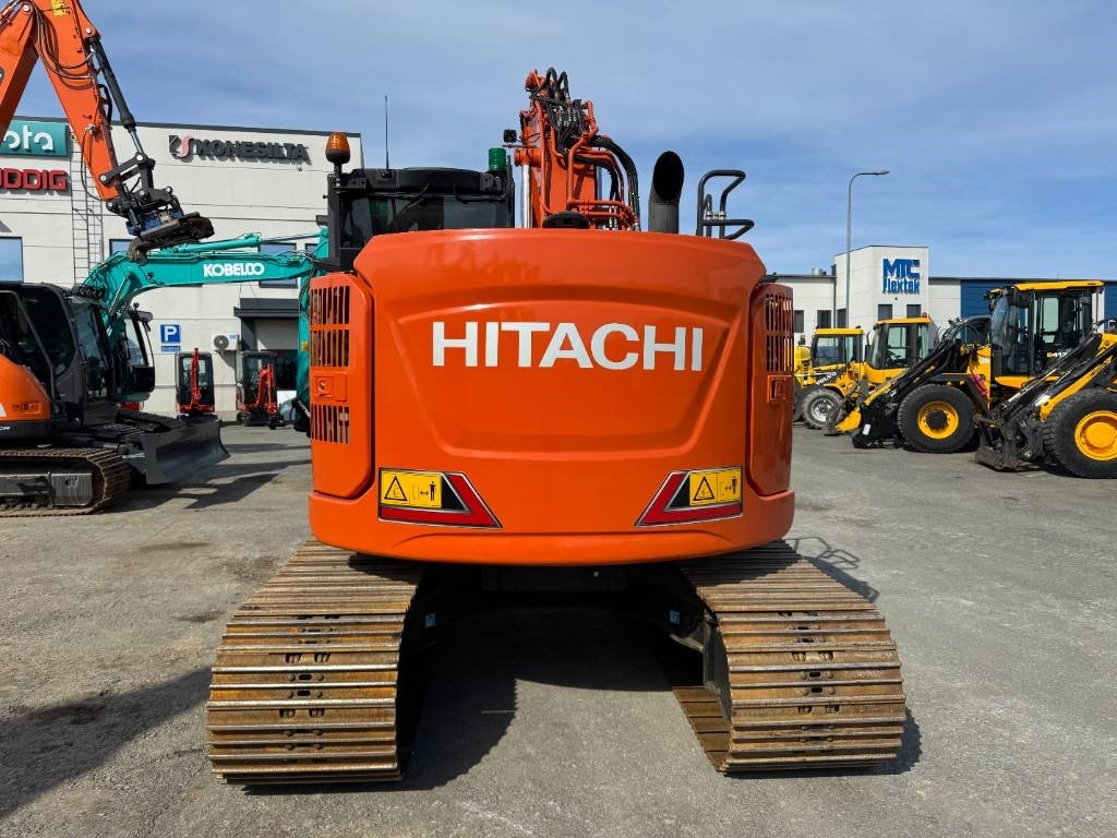 Hitachi ZX 135 USBL-7 Puskulevy - Pásové rýpadlo: obrázek 4 Hitachi ZX 135 USBL-7 Puskulevy - Pásové rýpadlo: obrázek 4