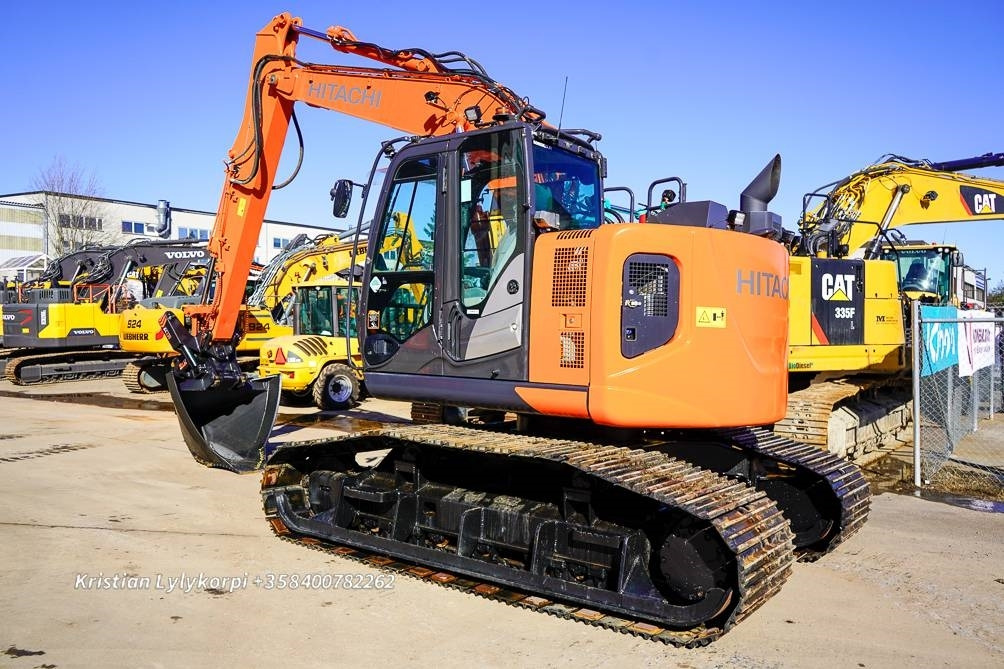 Hitachi ZX135US-6 METSÄALUSTALLA - Pásové rýpadlo: obrázek 2 Hitachi ZX135US-6 METSÄALUSTALLA - Pásové rýpadlo: obrázek 2
