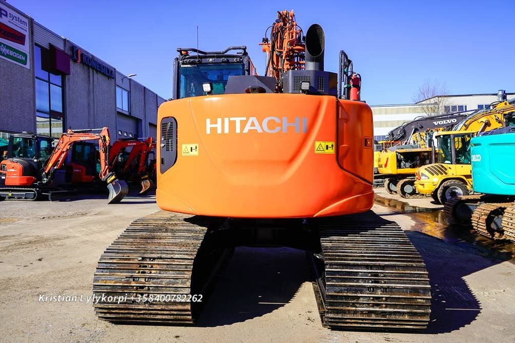 Hitachi ZX135US-6 METSÄALUSTALLA - Pásové rýpadlo: obrázek 4 Hitachi ZX135US-6 METSÄALUSTALLA - Pásové rýpadlo: obrázek 4
