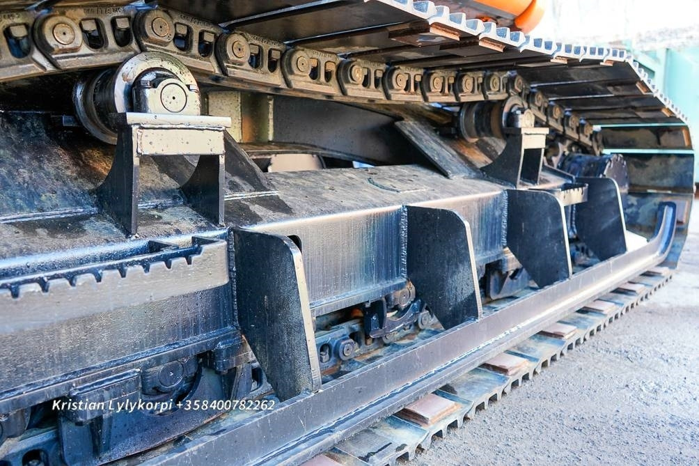 Pásové rýpadlo Hitachi ZX135US-6 METSÄALUSTALLA: obrázek 40