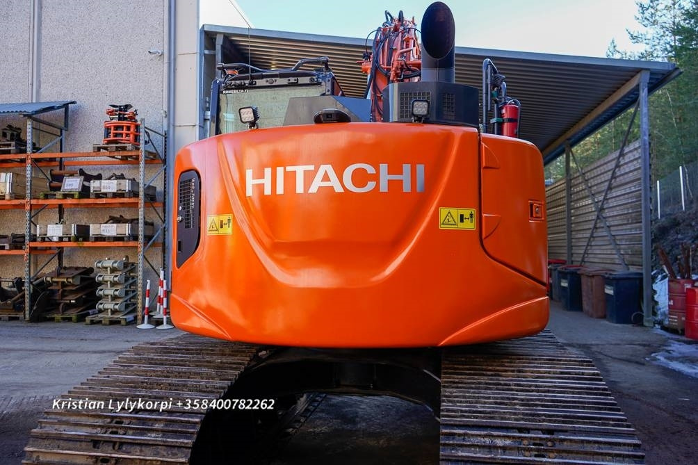 Pásové rýpadlo Hitachi ZX135US-6 METSÄALUSTALLA: obrázek 32