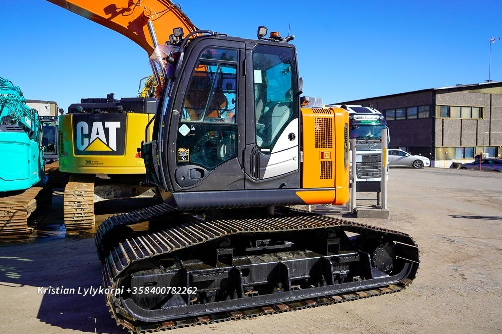 Pásové rýpadlo Hitachi ZX135US-6 METSÄALUSTALLA: obrázek 14