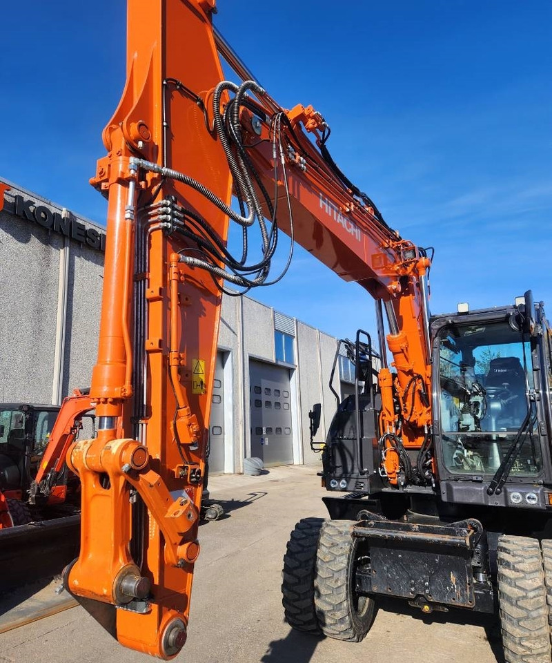 Hitachi ZX150W-7 STAGE 5 - Kolesové rýpadlo: obrázek 3 Hitachi ZX150W-7 STAGE 5 - Kolesové rýpadlo: obrázek 3