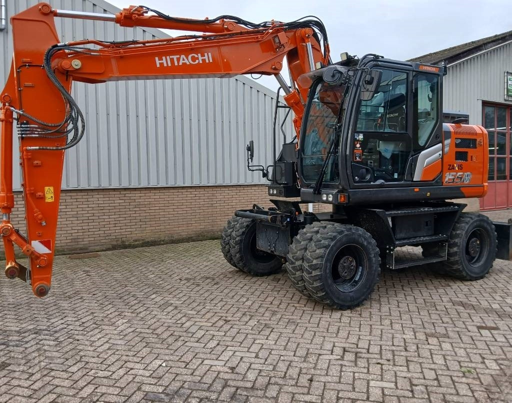Hitachi ZX155W-7 - Kolesové rýpadlo: obrázek 1 Hitachi ZX155W-7 - Kolesové rýpadlo: obrázek 1