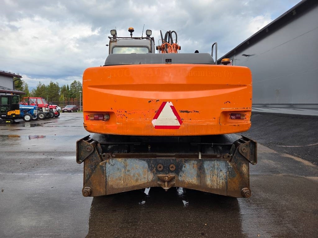 Hitachi ZX160 W PYÖRITTÄJÄLLÄ - Kolesové rýpadlo: obrázek 3 Hitachi ZX160 W PYÖRITTÄJÄLLÄ - Kolesové rýpadlo: obrázek 3