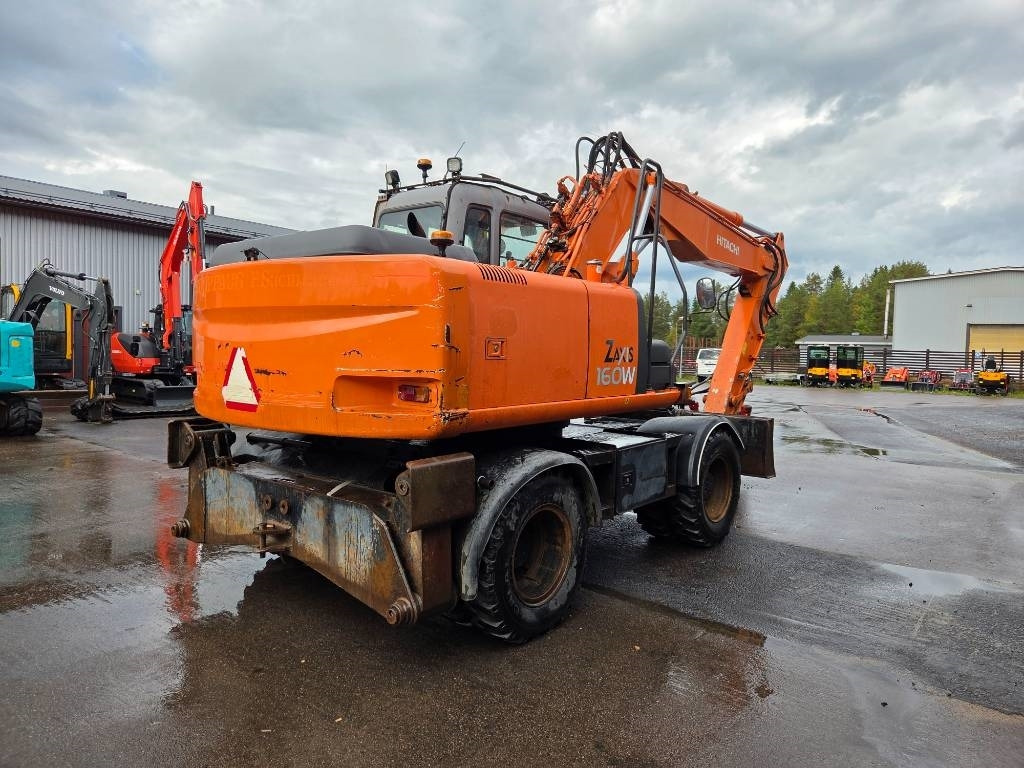 Hitachi ZX160 W PYÖRITTÄJÄLLÄ - Kolesové rýpadlo: obrázek 4 Hitachi ZX160 W PYÖRITTÄJÄLLÄ - Kolesové rýpadlo: obrázek 4